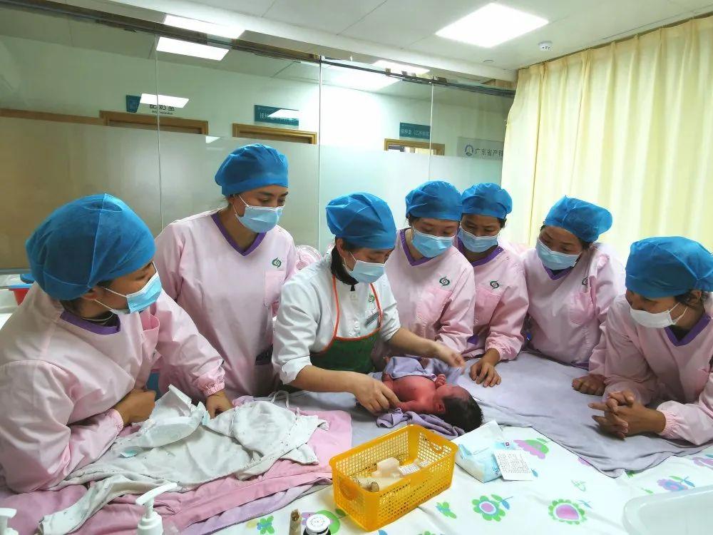 濮阳妇婴监护型护送